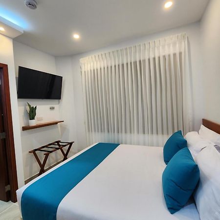 Casa Galapagos By Hostal Fragata Puerto Ayora  Bagian luar foto